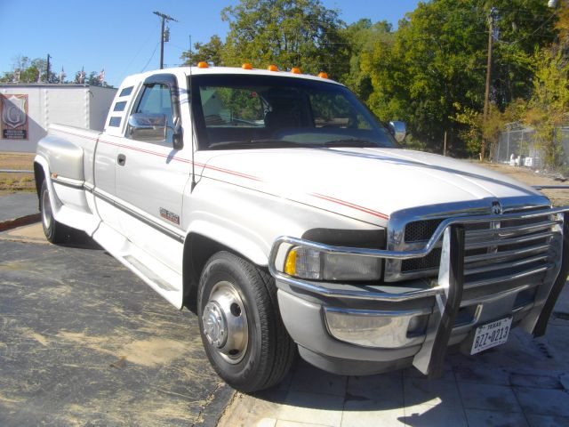 Dodge Ram 3500 1997 photo 4