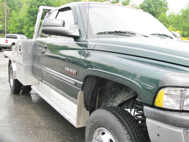 Dodge Ram 3500 2001 photo 10