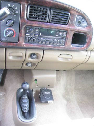 Dodge Ram 3500 2001 photo 4