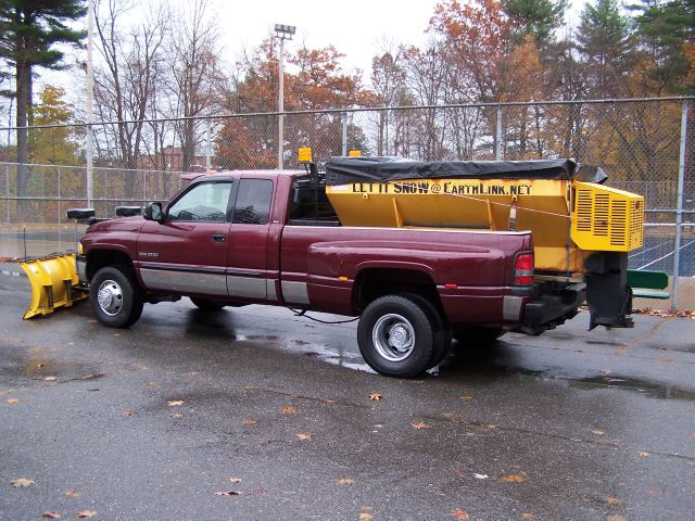 Dodge Ram 3500 2001 photo 1