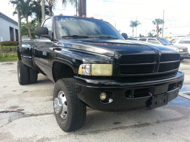 Dodge Ram 3500 2001 photo 8