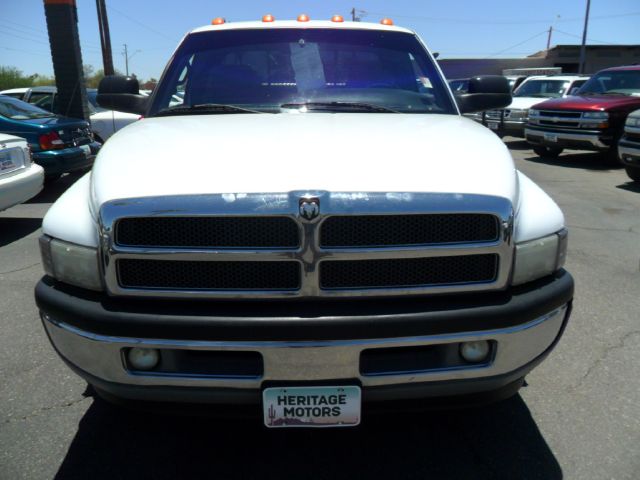 Dodge Ram 3500 2001 photo 1