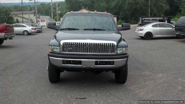 Dodge Ram 3500 2002 photo 4