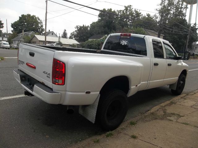 Dodge Ram 3500 2003 photo 3