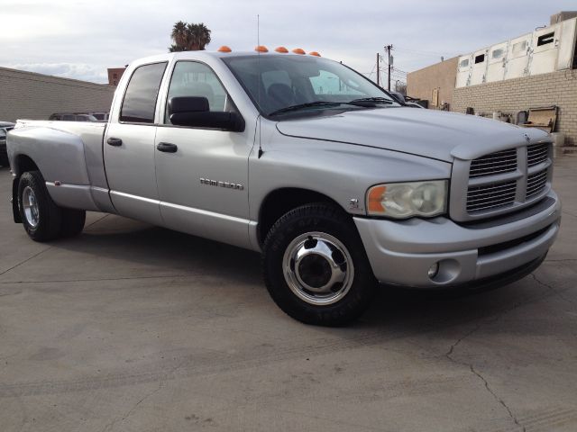 Dodge Ram 3500 2003 photo 3