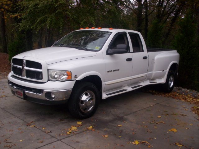 Dodge Ram 3500 2003 photo 4