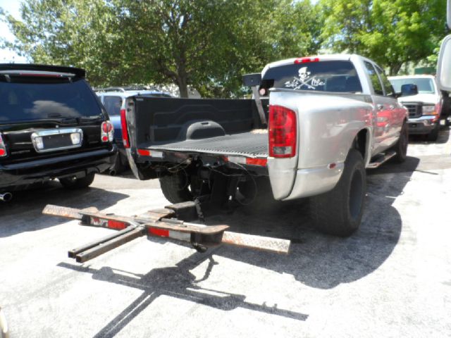 Dodge Ram 3500 2003 photo 2