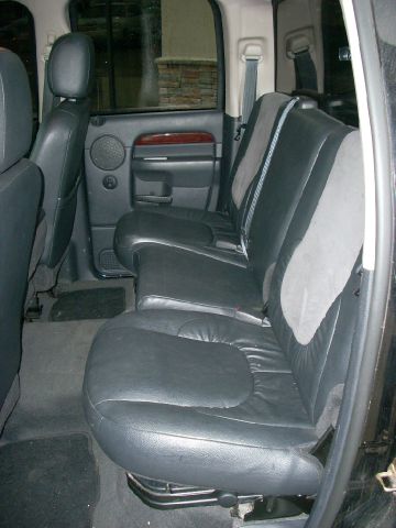 Dodge Ram 3500 2003 photo 1