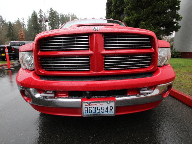 Dodge Ram 3500 2004 photo 4