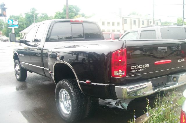 Dodge Ram 3500 2004 photo 3