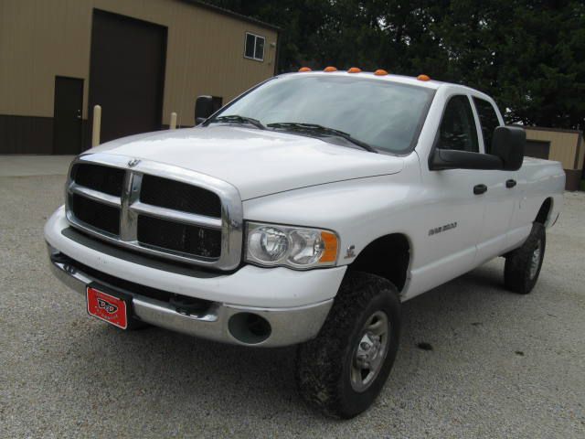 Dodge Ram 3500 2004 photo 14