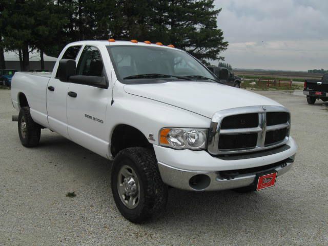 Dodge Ram 3500 2004 photo 9