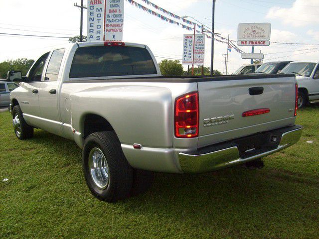 Dodge Ram 3500 2004 photo 8