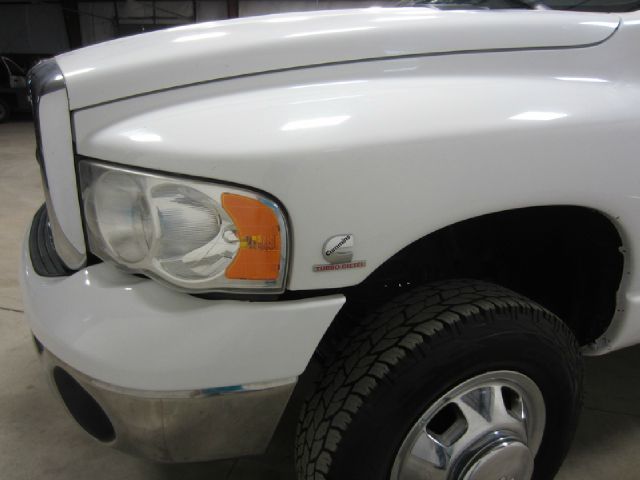 Dodge Ram 3500 2004 photo 7