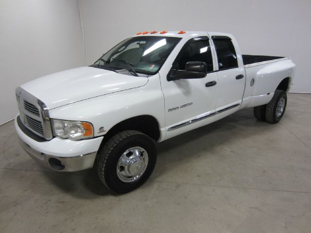 Dodge Ram 3500 2004 photo 83