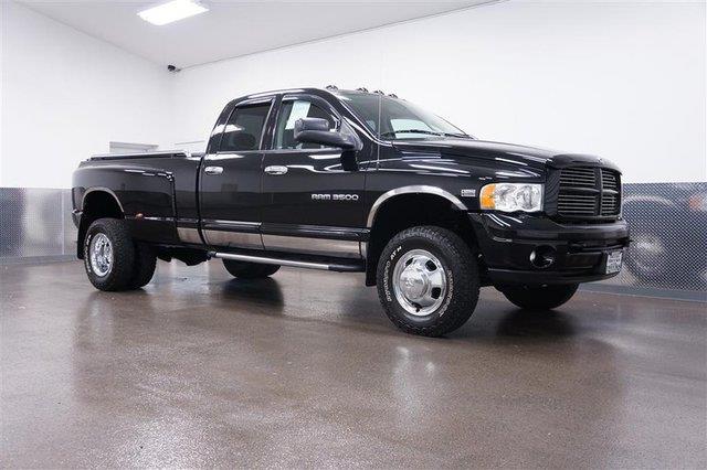 Dodge Ram 3500 5-spd AT Pickup Truck