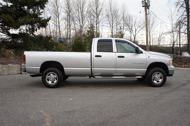 Dodge Ram 3500 2004 photo 1