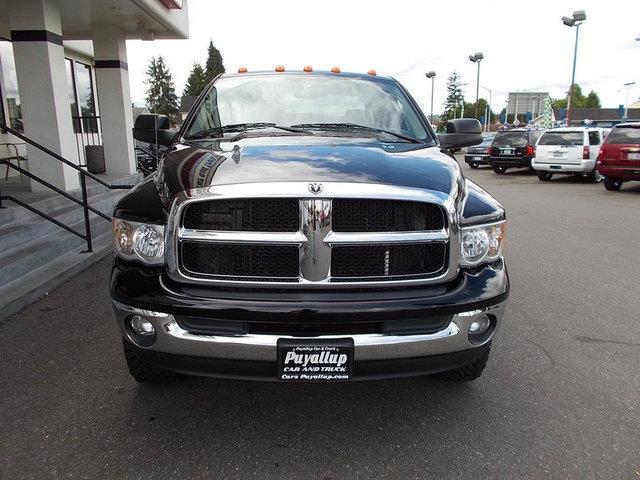 Dodge Ram 3500 2005 photo 2