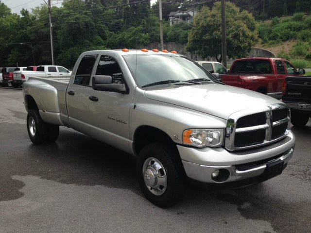 Dodge Ram 3500 2005 photo 1