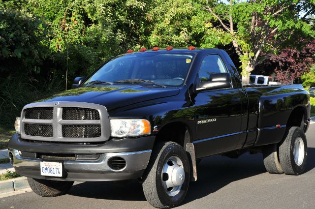 Dodge Ram 3500 2005 photo 1