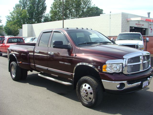 Dodge Ram 3500 2005 photo 3