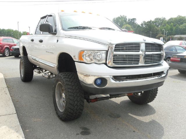 Dodge Ram 3500 2005 photo 1