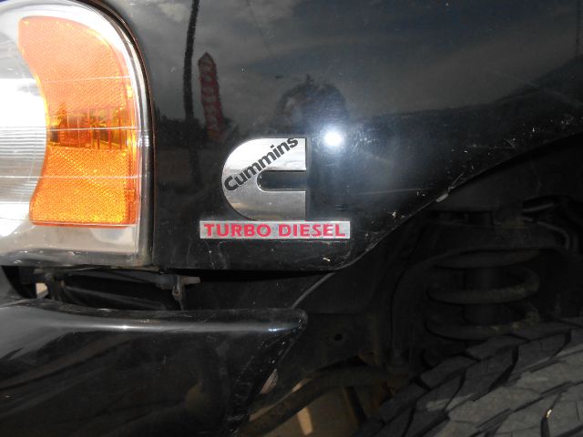 Dodge Ram 3500 2005 photo 2