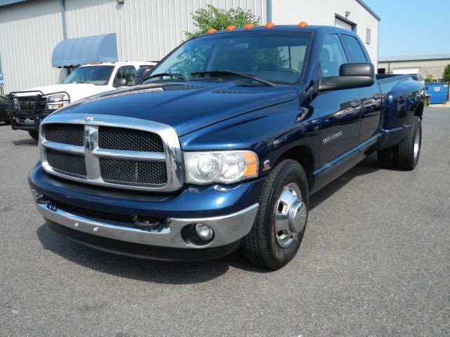 Dodge Ram 3500 2005 photo 19