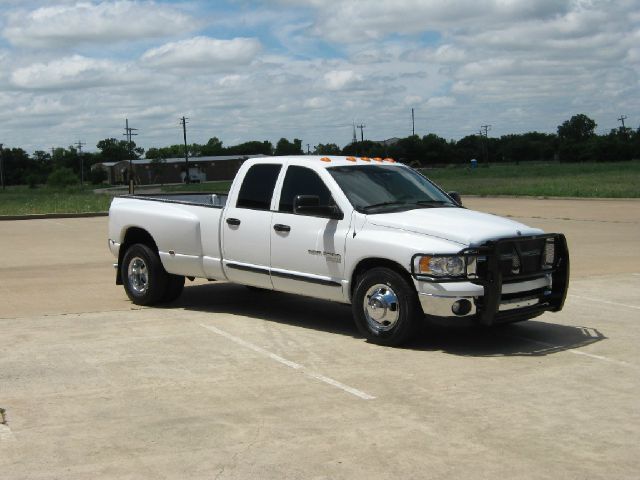 Dodge Ram 3500 2005 photo 4