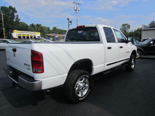 Dodge Ram 3500 2005 photo 3