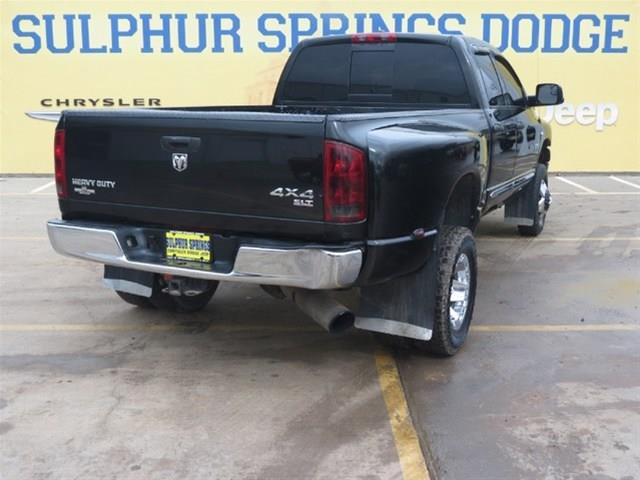 Dodge Ram 3500 2006 photo 2