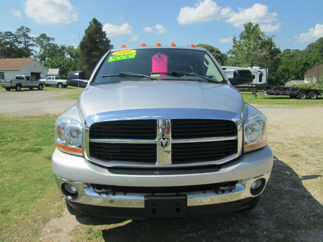 Dodge Ram 3500 2006 photo 8