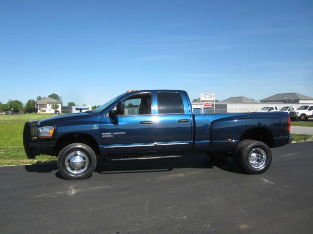 Dodge Ram 3500 2006 photo 11