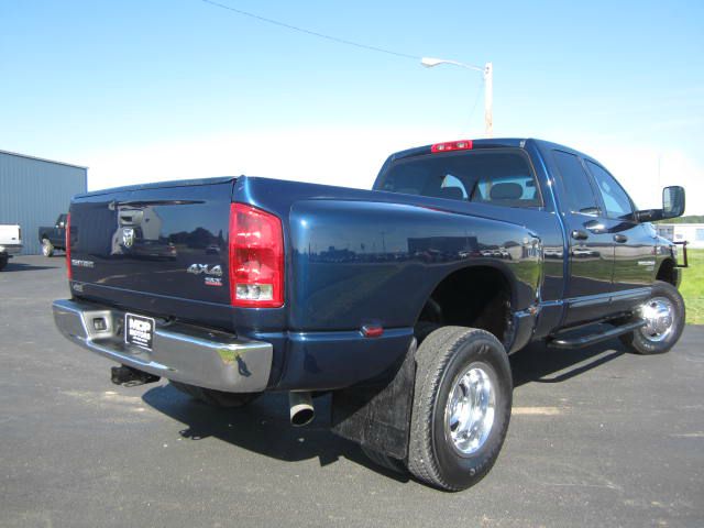 Dodge Ram 3500 2006 photo 12