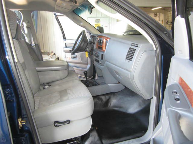 Dodge Ram 3500 2006 photo 4