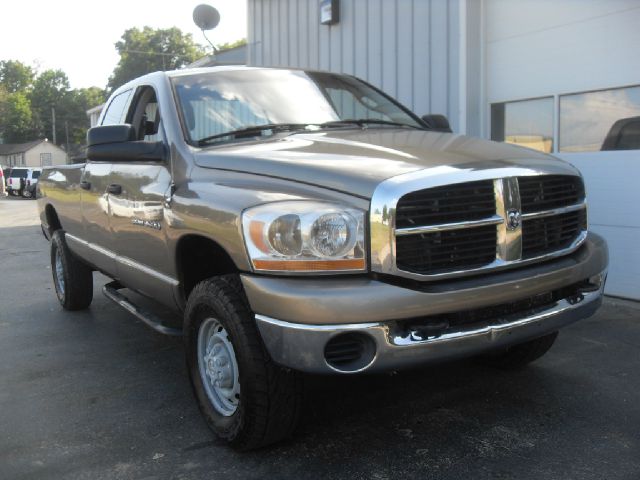 Dodge Ram 3500 2006 photo 4