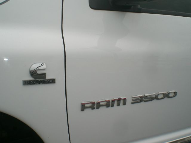 Dodge Ram 3500 2006 photo 8