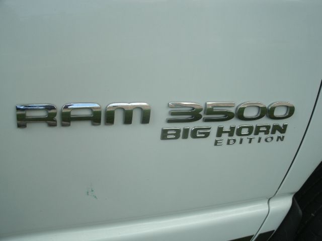 Dodge Ram 3500 2006 photo 13