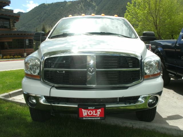 Dodge Ram 3500 2006 photo 4