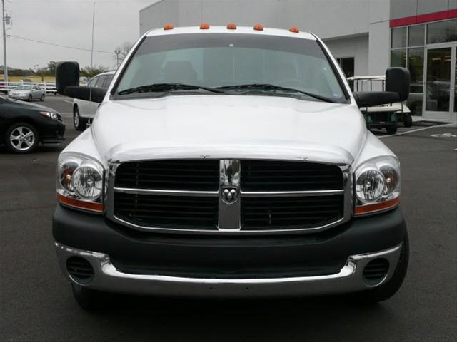 Dodge Ram 3500 2006 photo 1