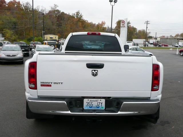 Dodge Ram 3500 2006 photo 5