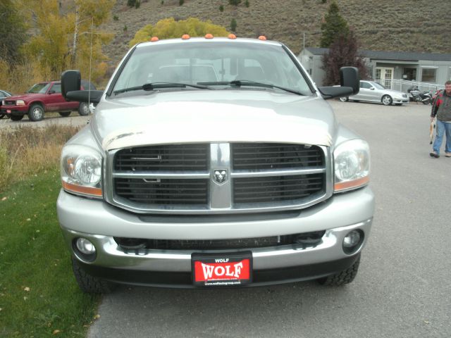 Dodge Ram 3500 2006 photo 4