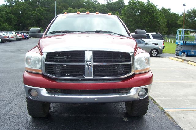 Dodge Ram 3500 2006 photo 4