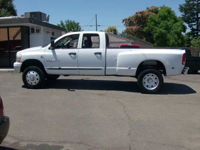 Dodge Ram 3500 2006 photo 4