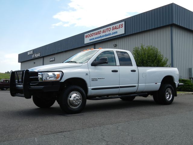 Dodge Ram 3500 2006 photo 1