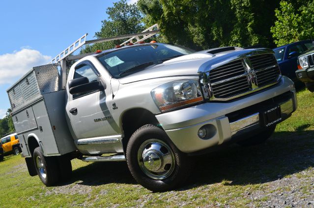 Dodge Ram 3500 2006 photo 4