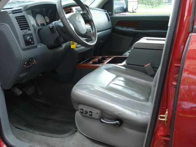 Dodge Ram 3500 2006 photo 3