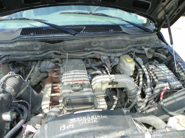 Dodge Ram 3500 2006 photo 24