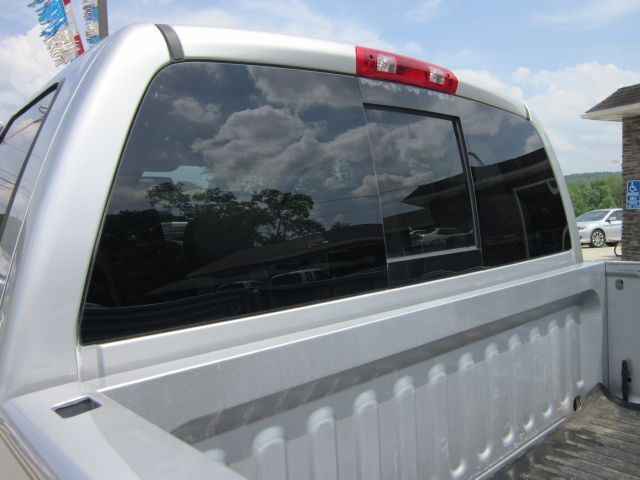 Dodge Ram 3500 2006 photo 41