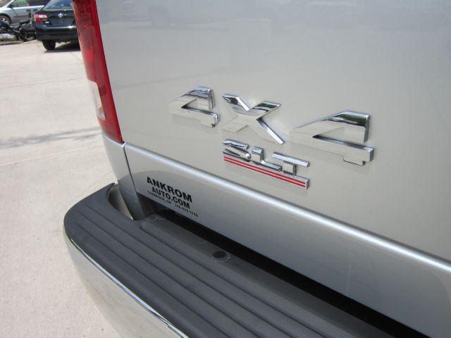 Dodge Ram 3500 2006 photo 52